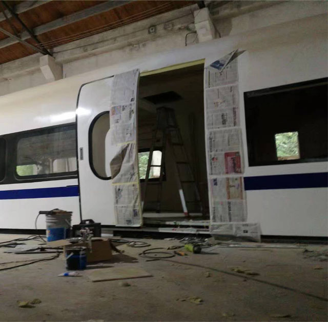 荥经县高铁模型