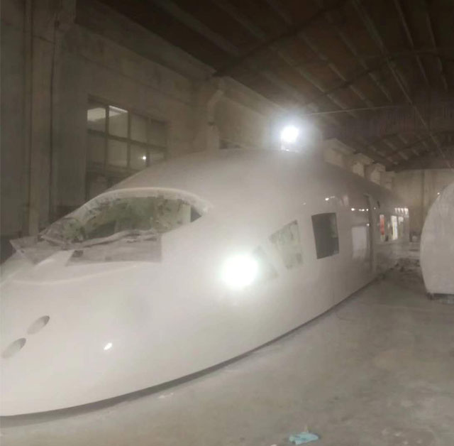 荥经县高铁模型