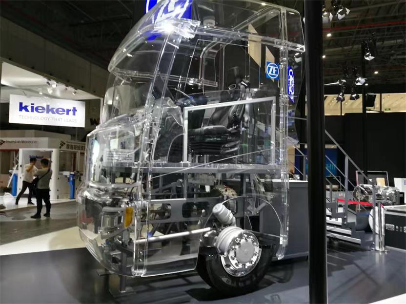 荥经县透明车模型